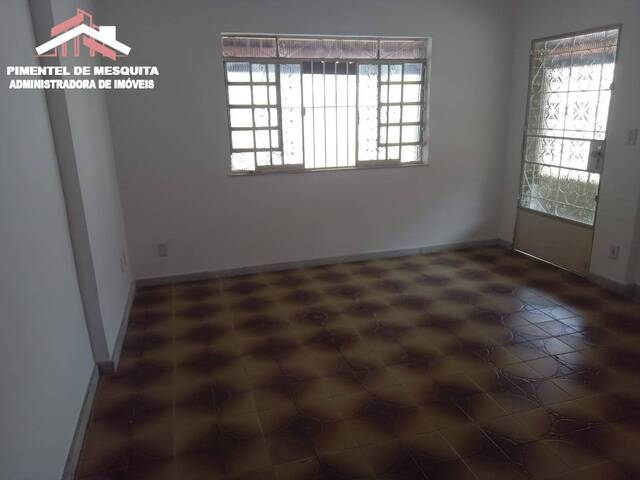 Casa para Venda em São Gonçalo - 5