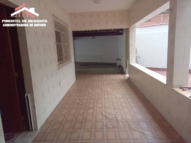 Casa para Venda em São Gonçalo - 4