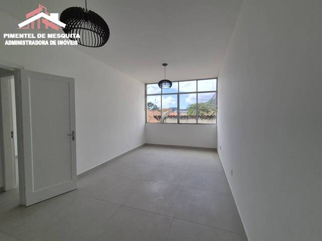 #182 - Apartamento para Locação em Niterói - RJ - 2