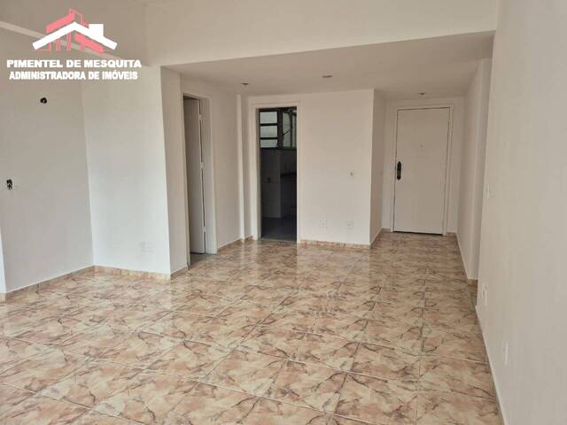 #217 - Apartamento para Venda em Niterói - RJ