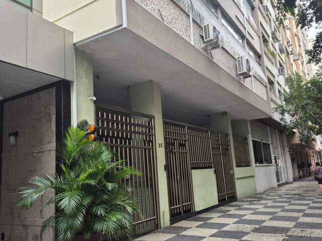 #217 - Apartamento para Venda em Niterói - RJ