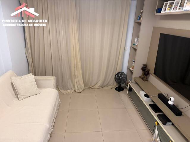 #225 - Apartamento para Venda em Niterói - RJ